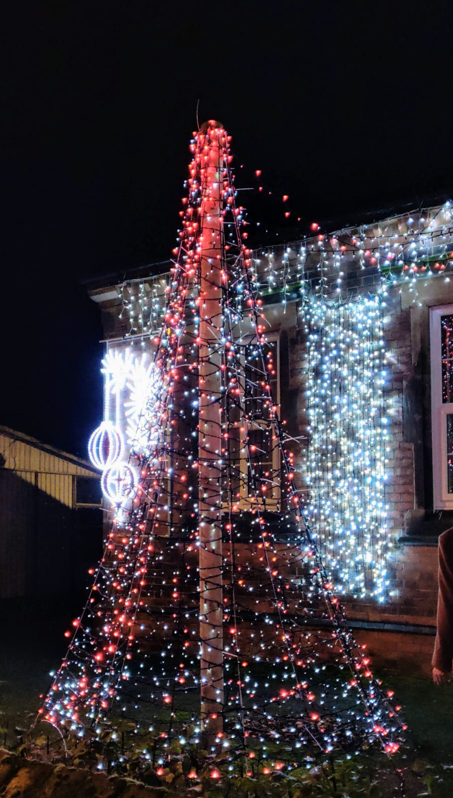 CHRISTMAS LIGHTS Burton Joyce Parish Council